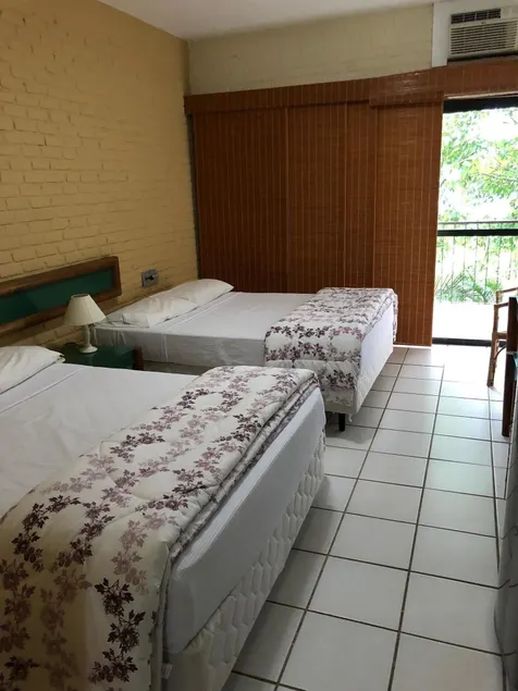 Flat Angra Portogalo - Image 1