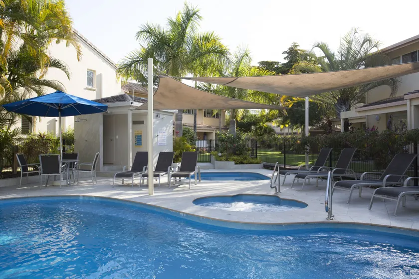 Noosa Gardens Riverside Resort - Image 1