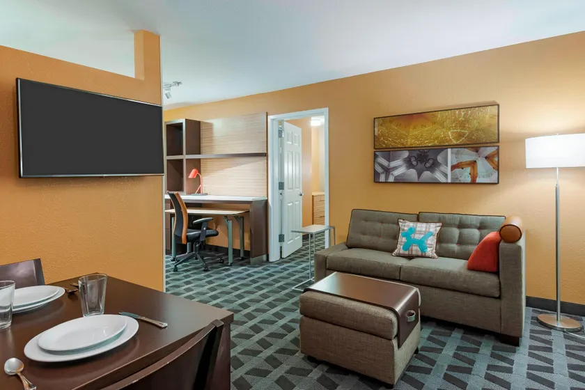 TownePlace Suites Savannah Midtown - Image 1