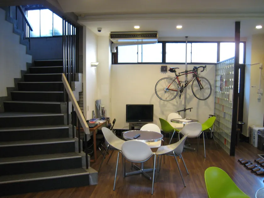 Eco Dogo - Hostel - Image 1