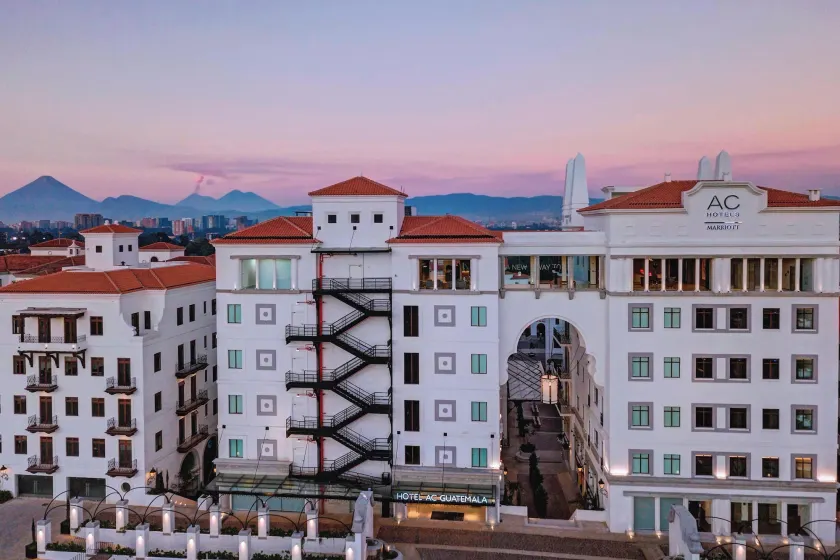 AC Hotel by Marriott Guatemala City - Image 1