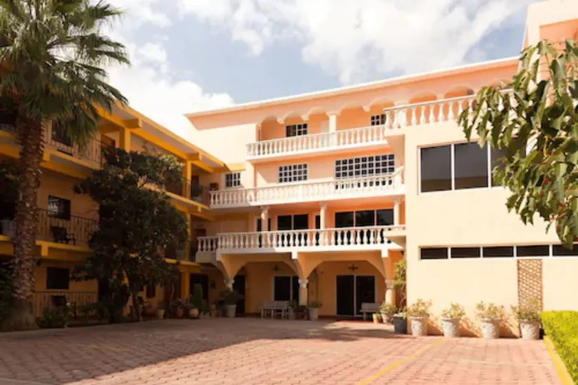 Casablanca Hotel Tula - Image 1