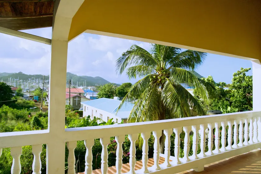 Tropical Breeze Vacation Home and Apartments - Image 1