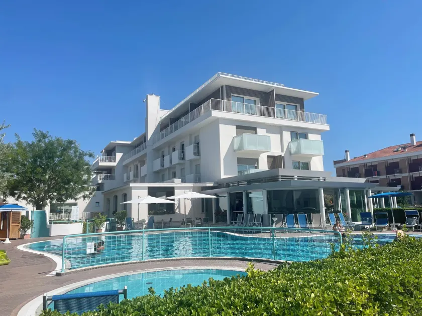 Junior Family Hotel - Image 1