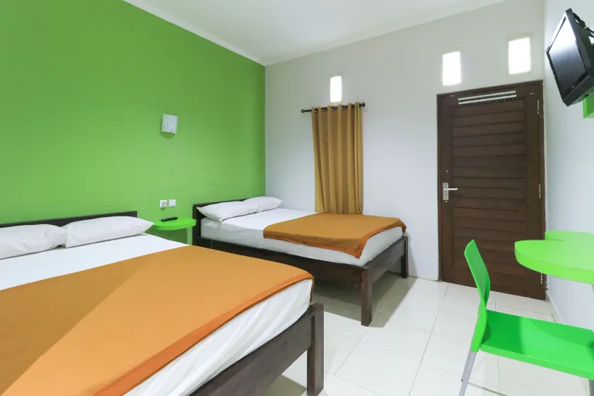 Hotel Warta Putra - Image 1