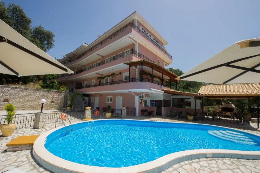 Villa Dorita Luxury Apartments - Image 1
