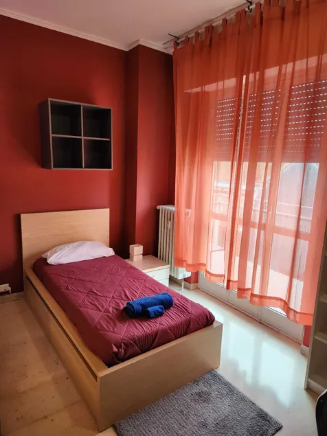 Guesthouse - Metro M1 Sesto Rondò - Image 1