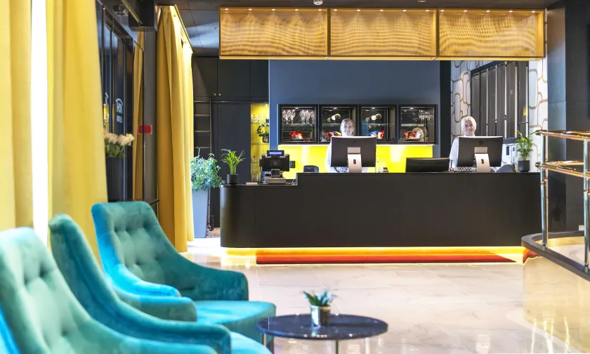 Thon Hotel Orion - Image 1