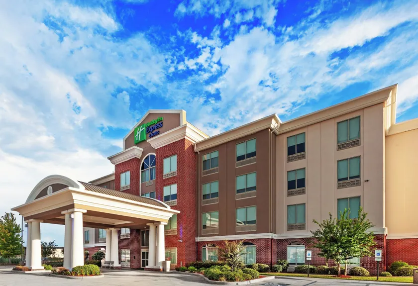Holiday Inn Express Hotel and Suites Shreveport South Park Plaza by IHG - Image 1