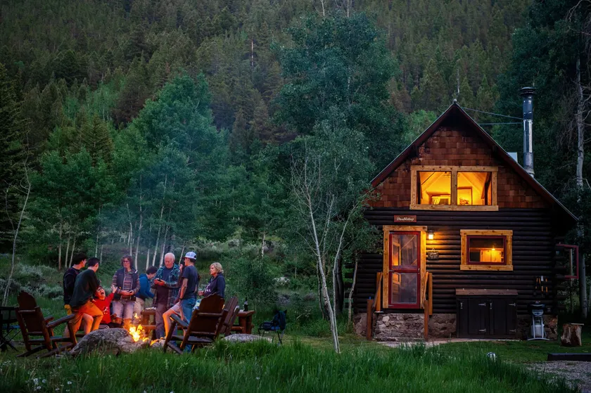 Pioneer Guest Cabins - Image 1