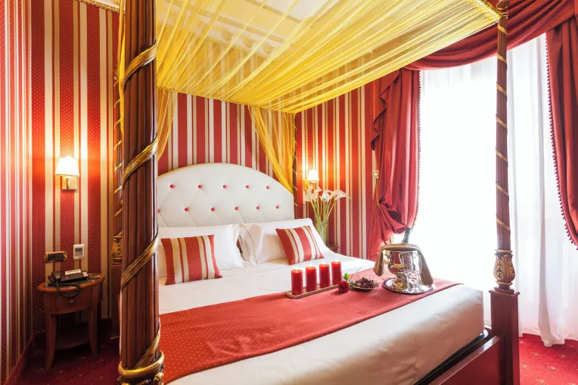 Hotel Manfredi Suite - Image 1