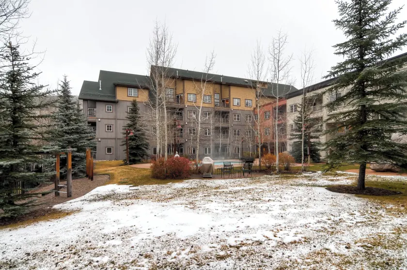 8594 Expedition Station Condo - Image 1