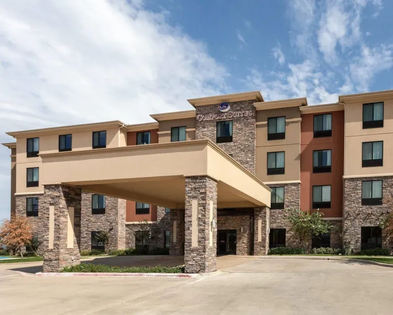 Comfort Suites Greenville - Image 1