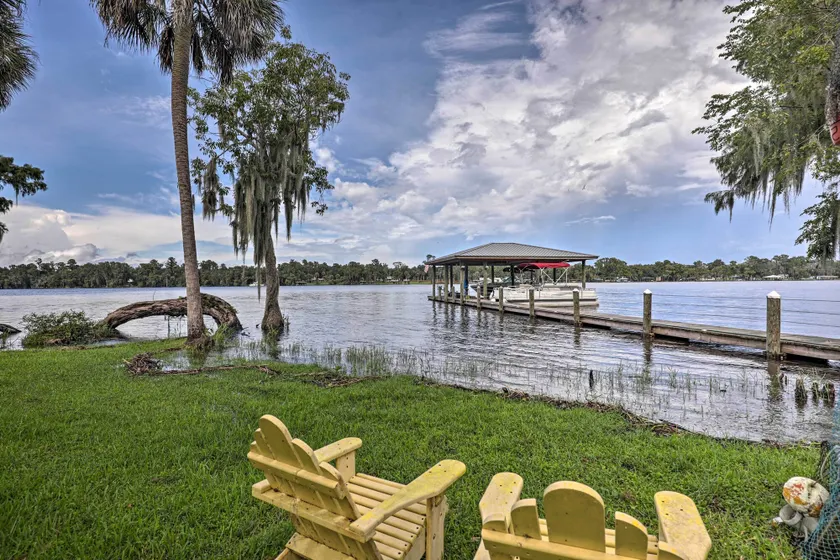 Georgetown Escape w/ Slip: Boat Access Only - Image 1