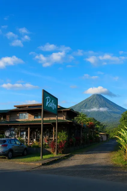 Hotel Arenal Rabfer - Image 1