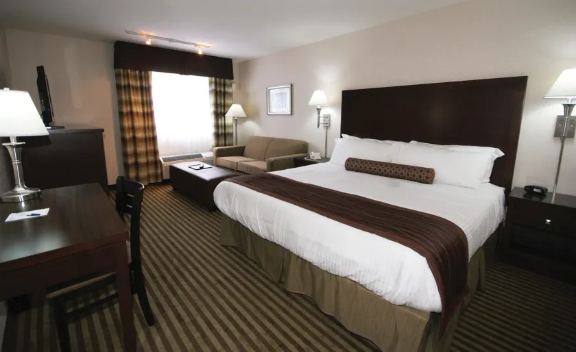 Powell River Town Centre Hotel - Image 1