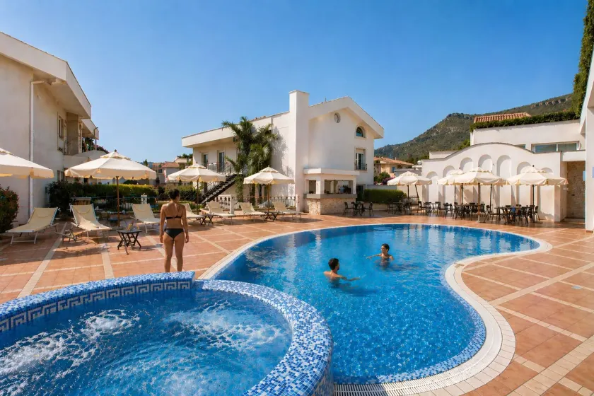 Virgilio Grand Hotel - Image 1