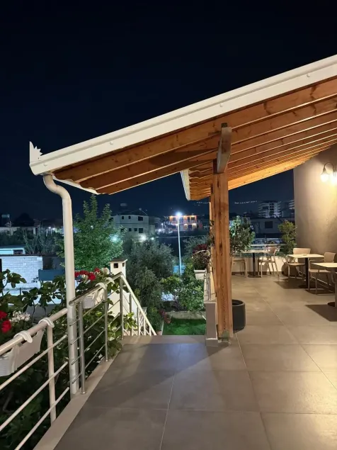 Maison Apartments - Image 1