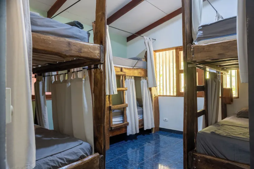 Tropical Camas Surf House - Image 1