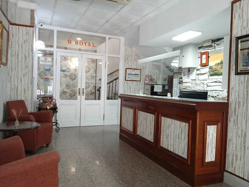 Hotel Royal - Image 1