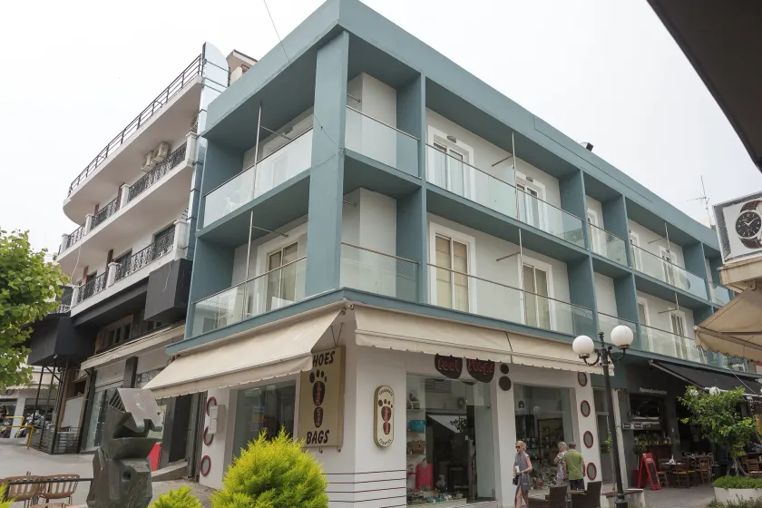 The Perfect Spot Apartments - Image 1