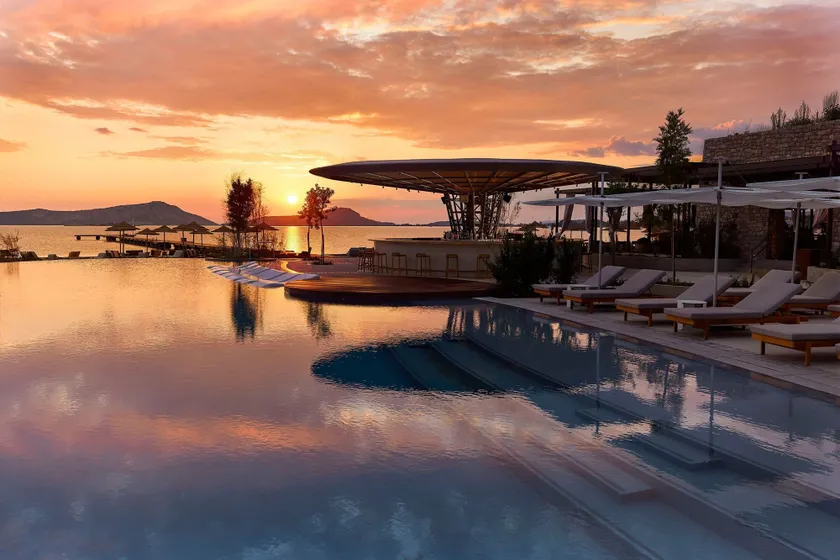 W Costa Navarino - Image 1