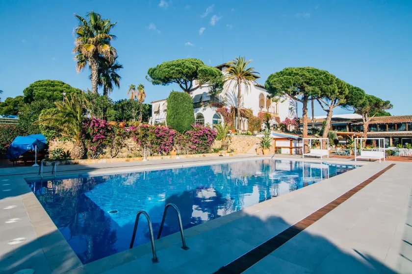 Hotel Roger de Flor Palace - Image 1