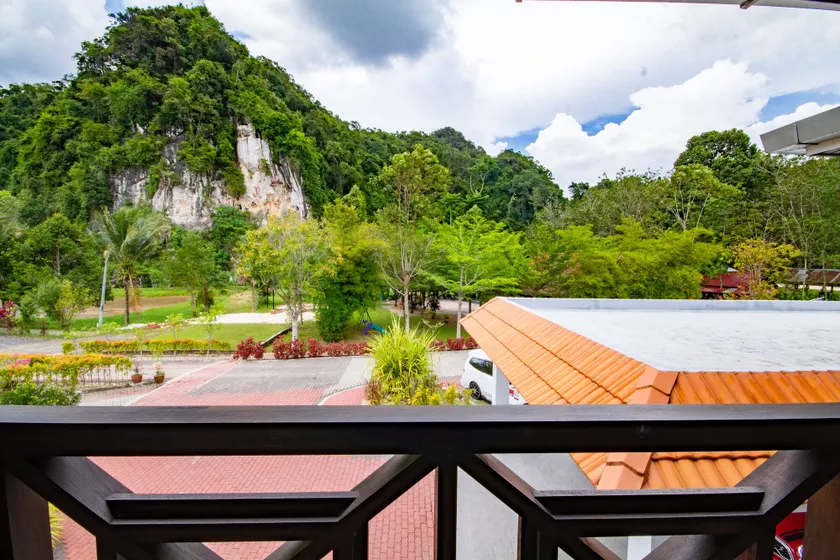 The Kandu Resort - Image 1