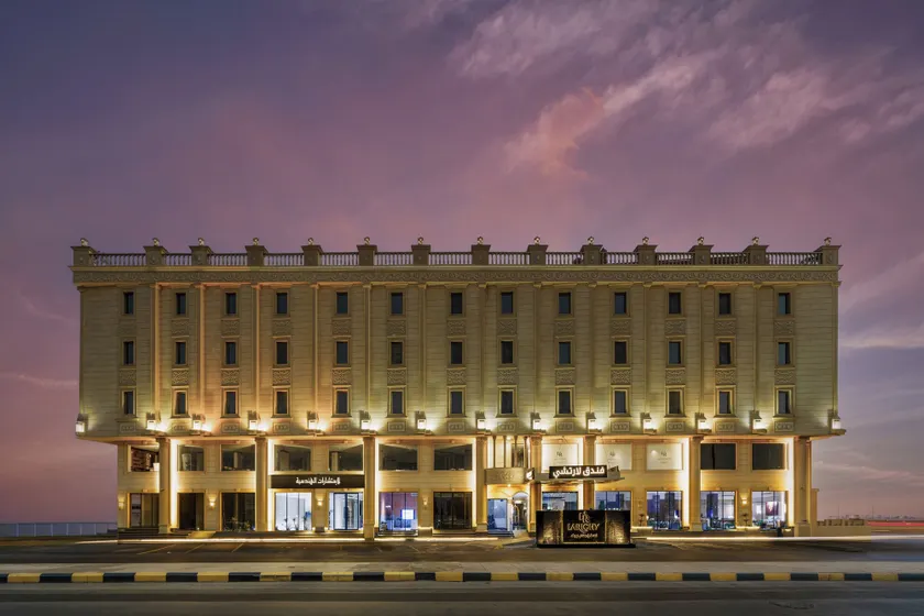 Larichy Hotel Tabuk - Image 1