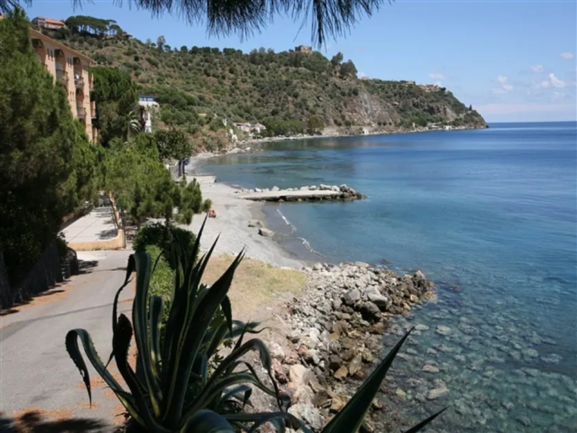 Hotel Riviera Lido - Image 1