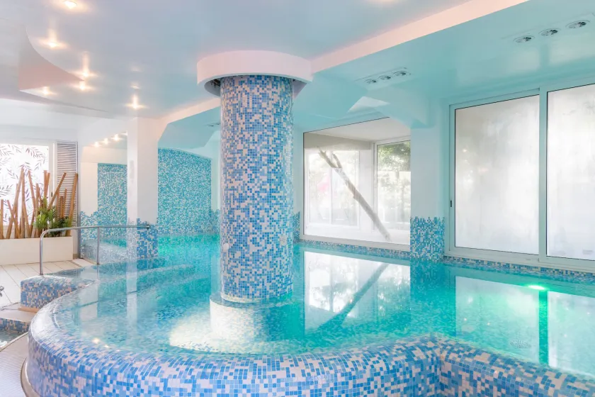 Hotel Baia Imperiale - Image 1