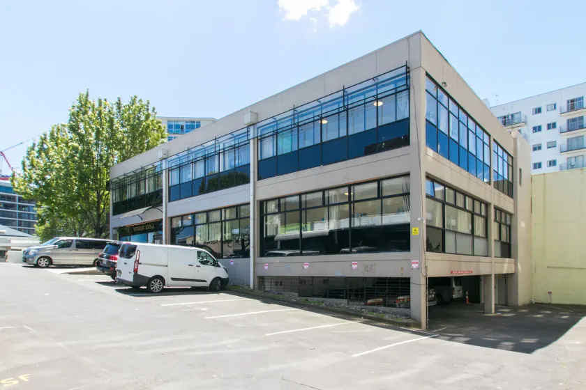 Hobson Lodge - Image 1