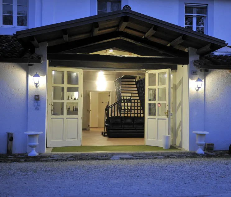 HOTEL VILLA MABULTON 2.0 - Image 1