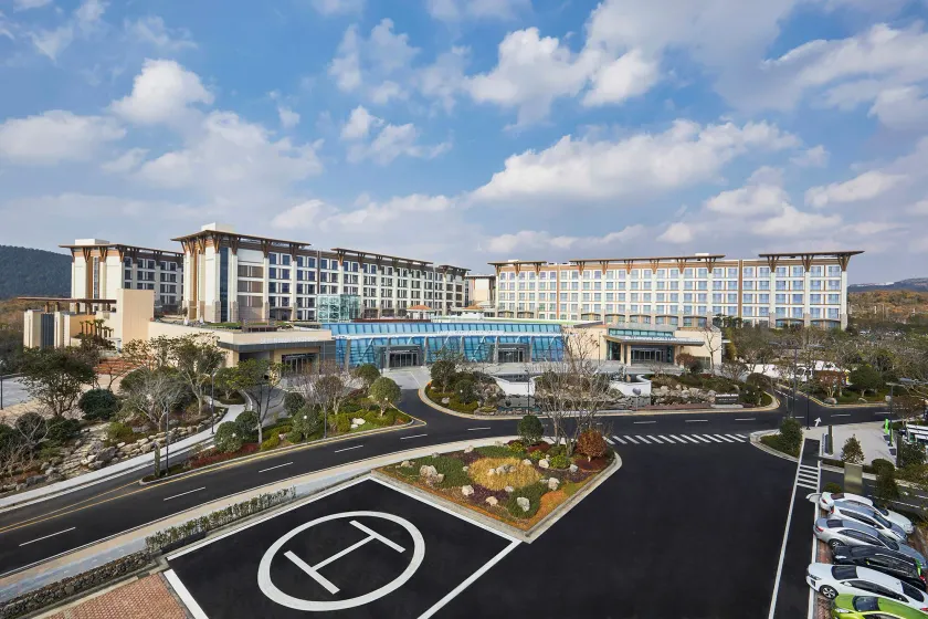 Landing Jeju Shinhwa World Hotel - Image 1