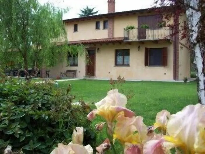 Agri Village Pavia - Image 1