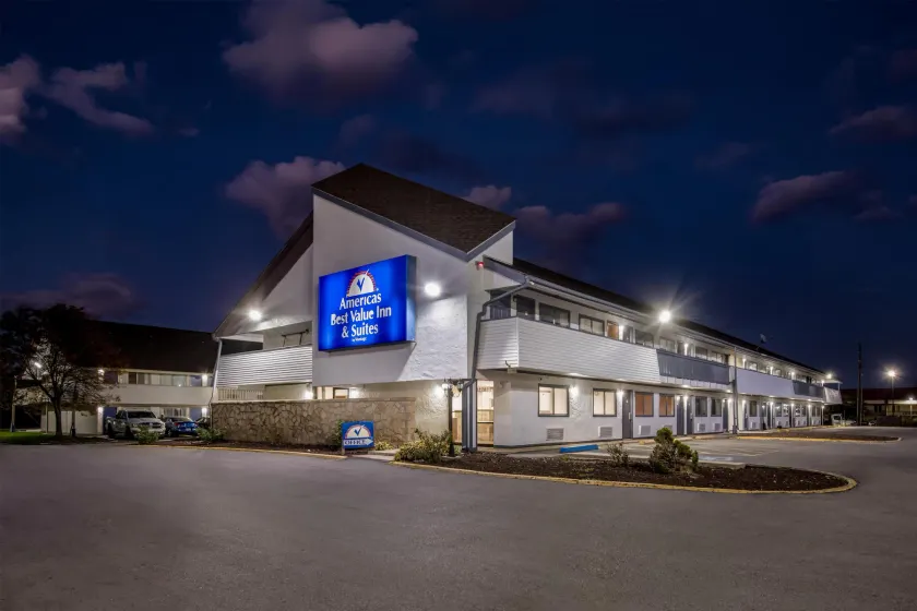 Americas Best Value Inn Kansas City East - Independence - Image 1