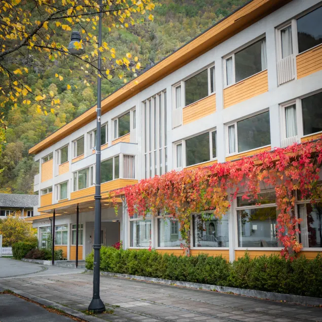 Lindstrøm Hotel - Image 1