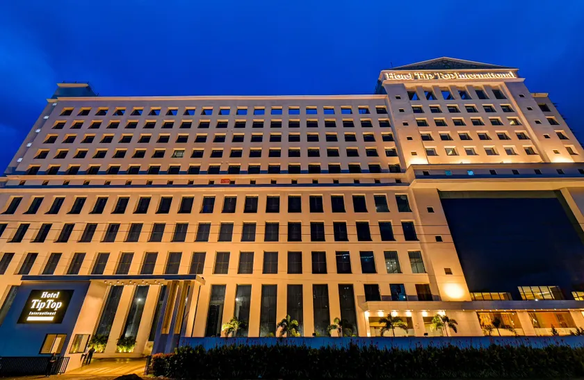Hotel Tip Top International Pune - Image 1