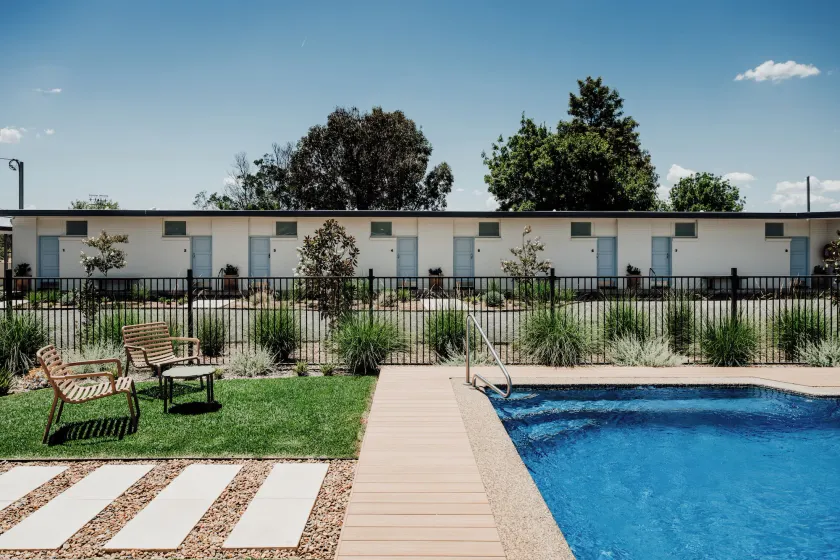 The Cudgee at Mudgee - Image 1