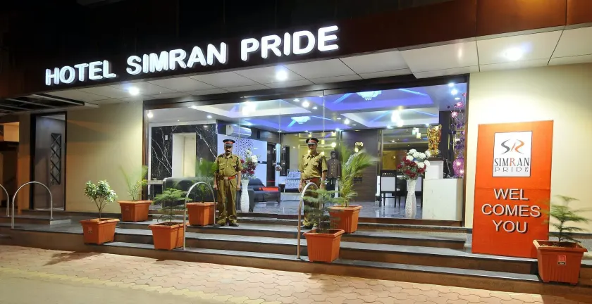 Hotel Simran Pride - Image 1