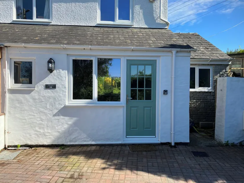 Elder Cottage Studio - Image 1