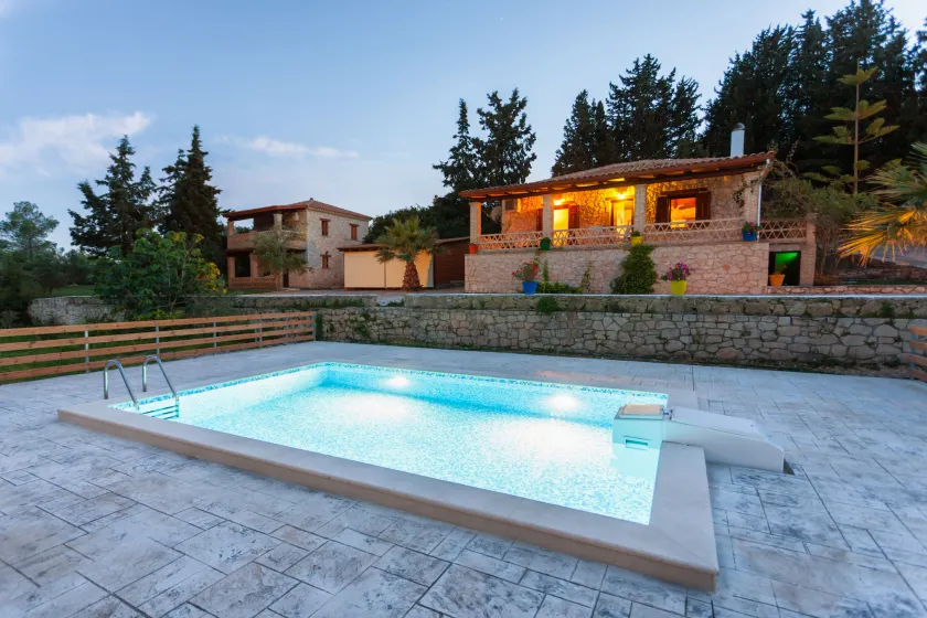 Liuba Houses - Image 1