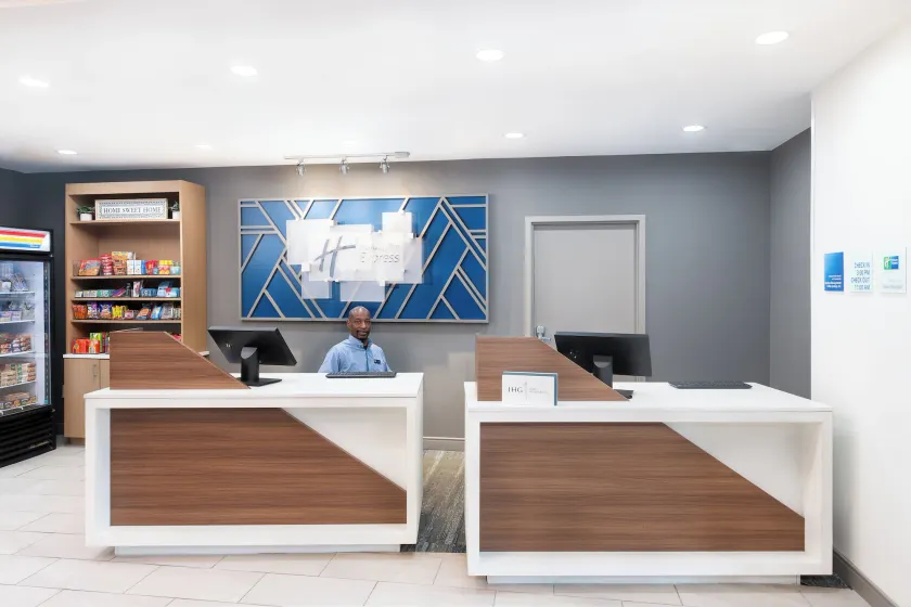 Holiday Inn Express Atlanta West - Theme Park Area by IHG - Indtjeknings-/udtjekningsautomat