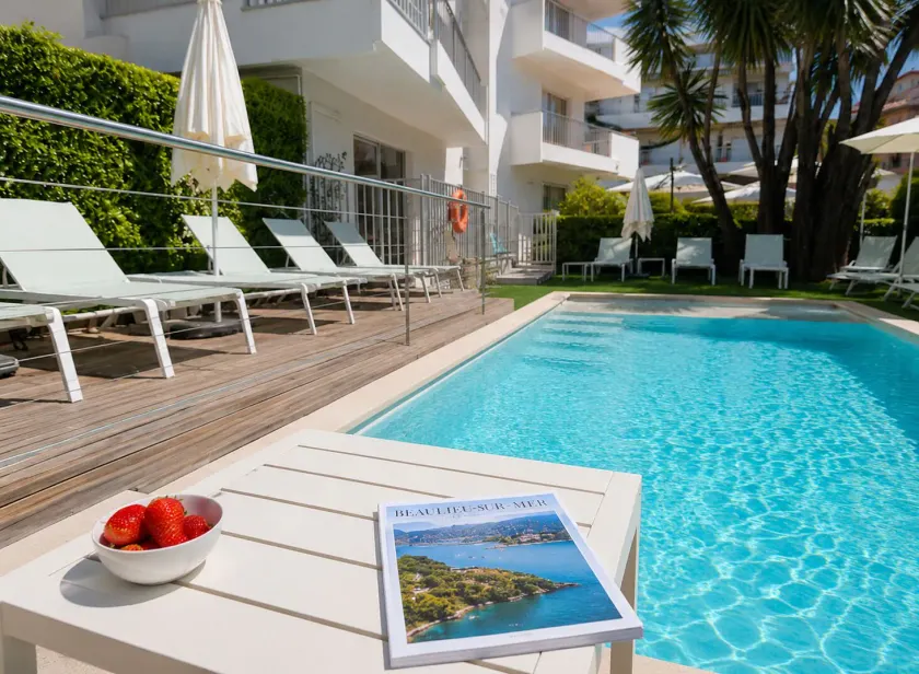 Résidence Carlton - Rénovée avec Piscine - Image 1