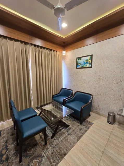 HOTEL THE GRANDLADHUKARA - Image 1