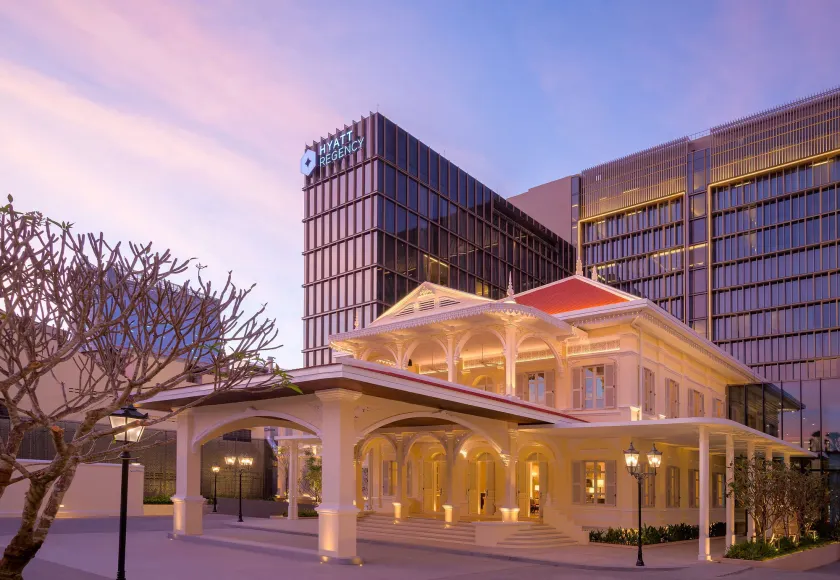 Hyatt Regency Phnom Penh - Image 1