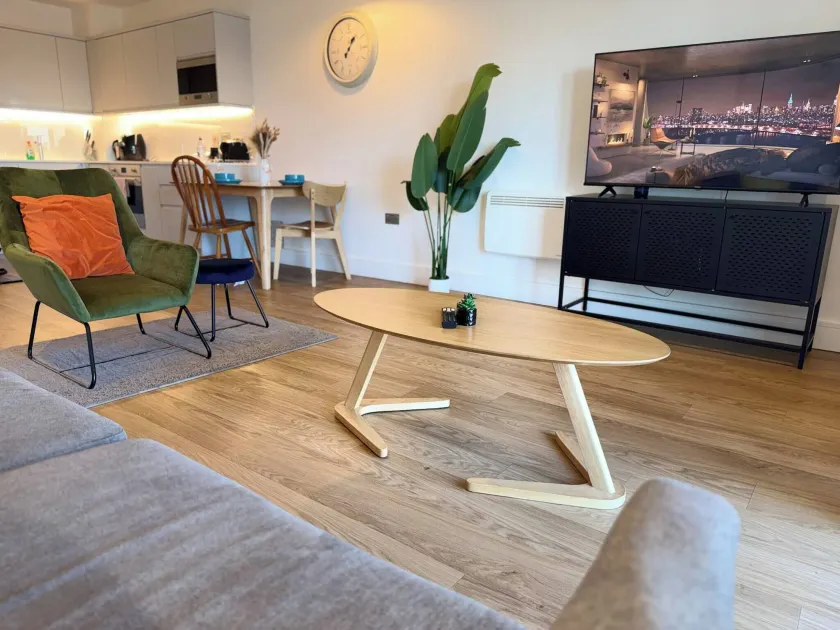 1 bedroom Cozy Apartment in Birmingham - Image 1