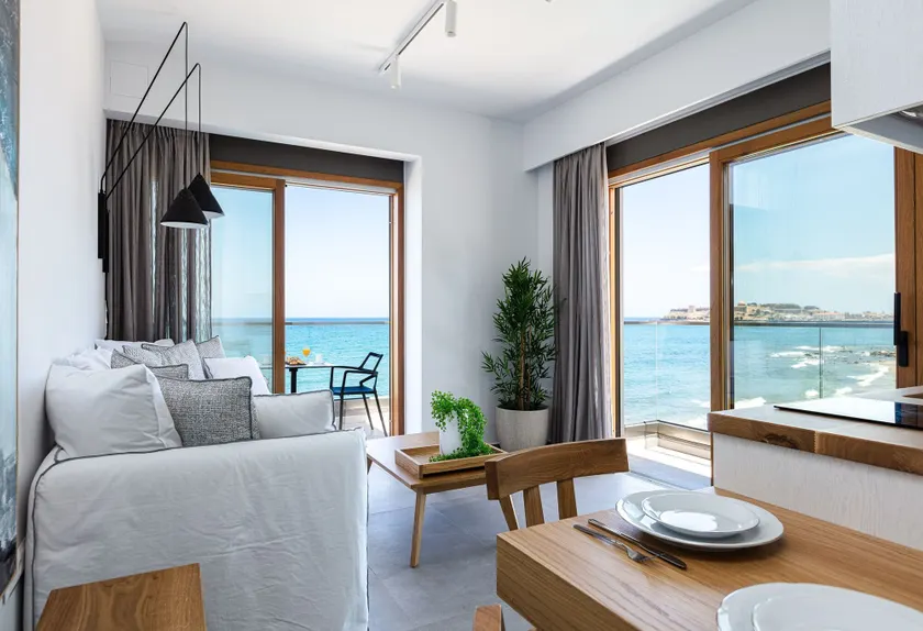 North Coast Seaside Suites - Image 1