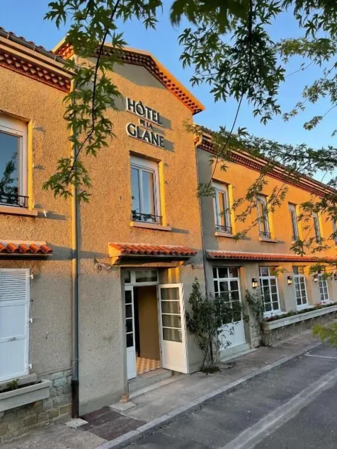 Hôtel de la Glane - Image 1