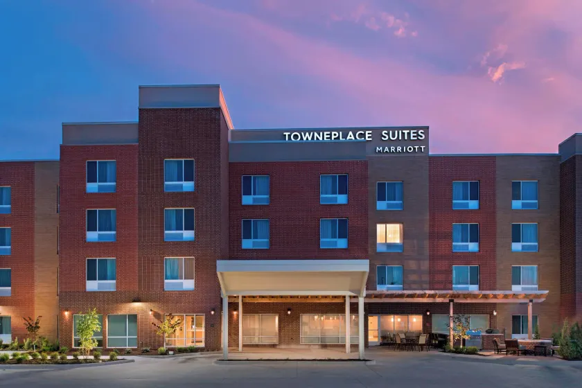 TownePlace Suites by Marriott Columbia - Image 1